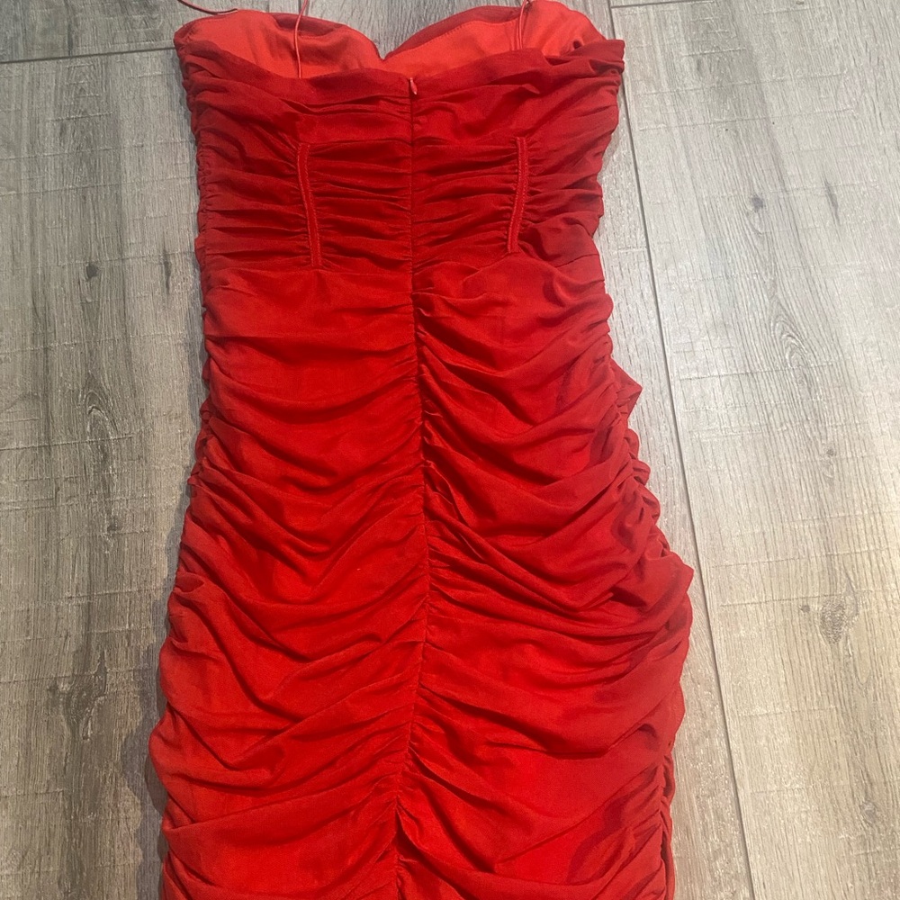 Superdown Red Ruched Bodycon Dress - Picture 5 of 7